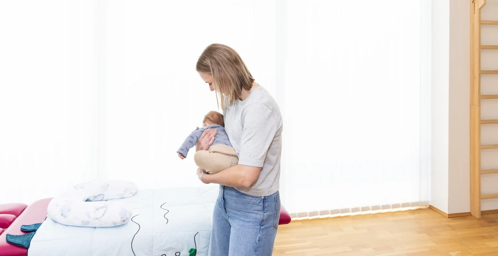 Darmbeschwerden bei Babys mit Osteopathie behandeln
