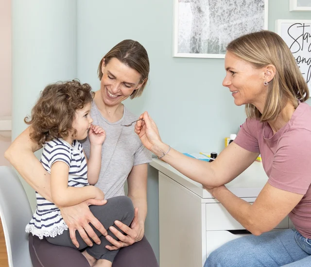 Darmgesundheit bei Kindern mit Omega 3 Öl unterstützen